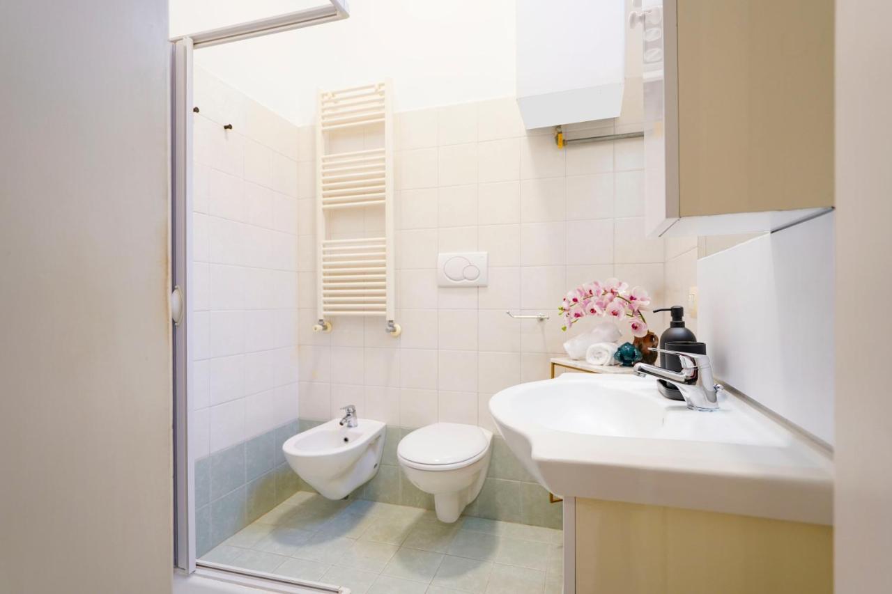 Dimora A Palazzo Apartment โมโนโปลี ภายนอก รูปภาพ